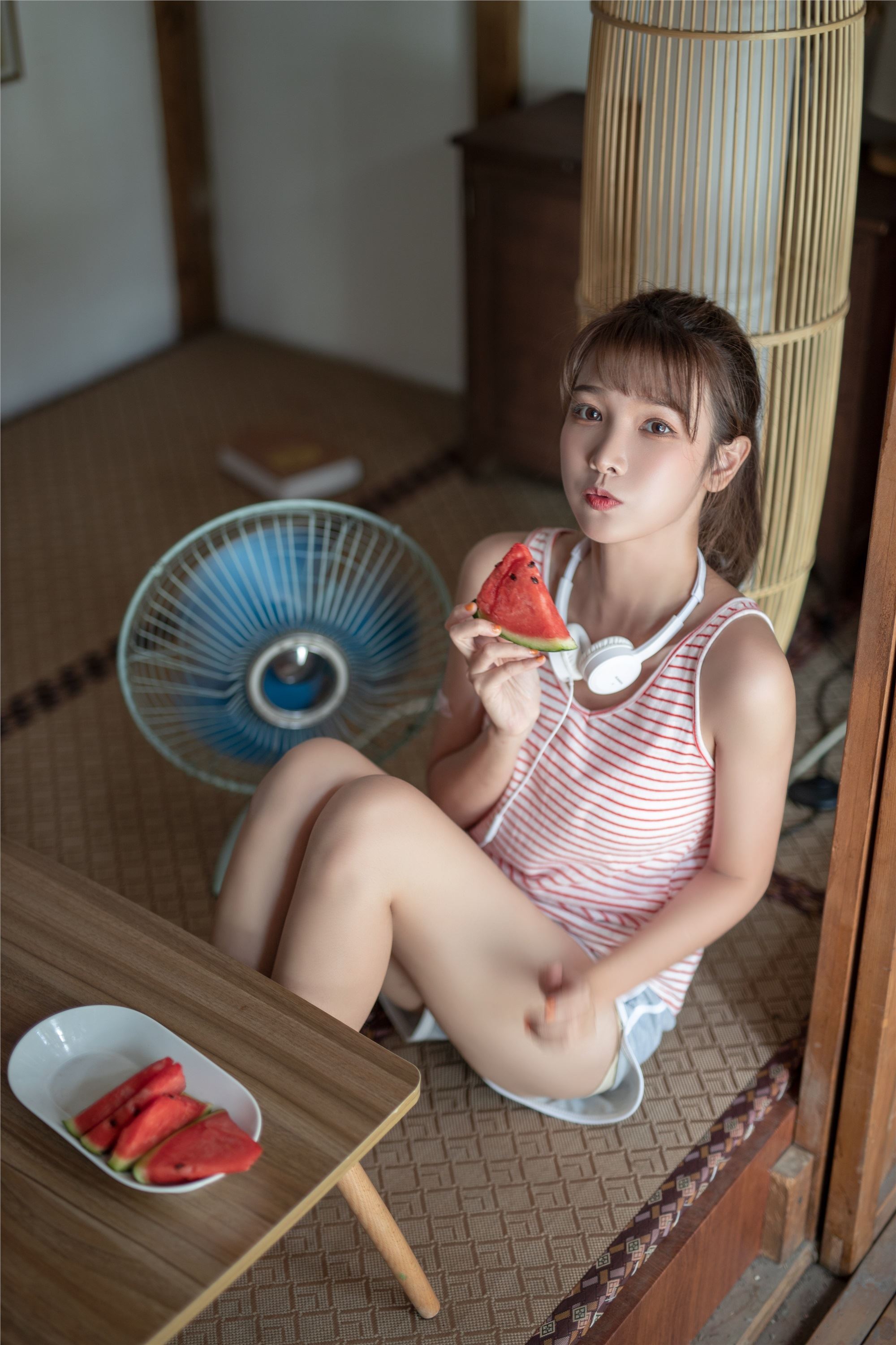 YITUYU art picture language 2021.08.13 Watermelon girl Xiangxiang